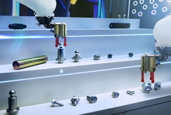 激光焊接机在平时该如何维护? 激光焊接机在平时该如何维护?