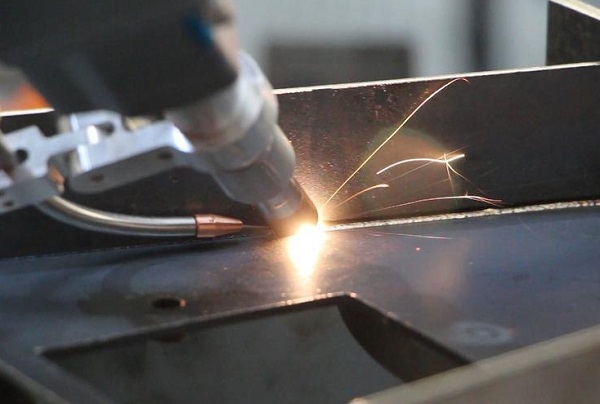 激光焊接机和普通焊接设备的区别 激光焊接机和普通焊接设备的区别