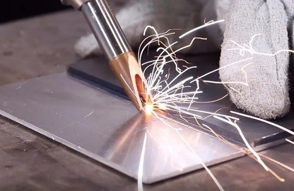 手持式激光焊接机好用吗？