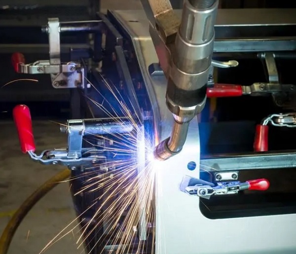 激光焊接机的焊接深度是多少？