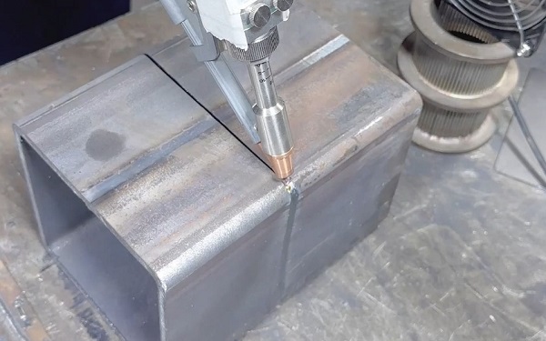 厚铁方管激光焊接