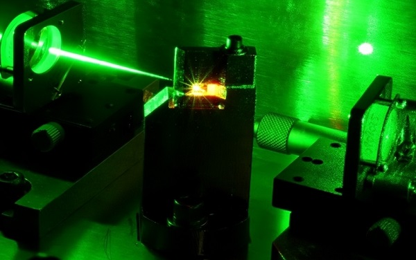 脉冲激光 脉冲激光