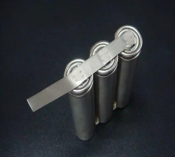 锂电池极耳激光焊接