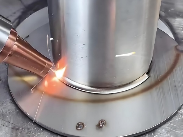 激光加工设备的操作培训内容包含哪些？