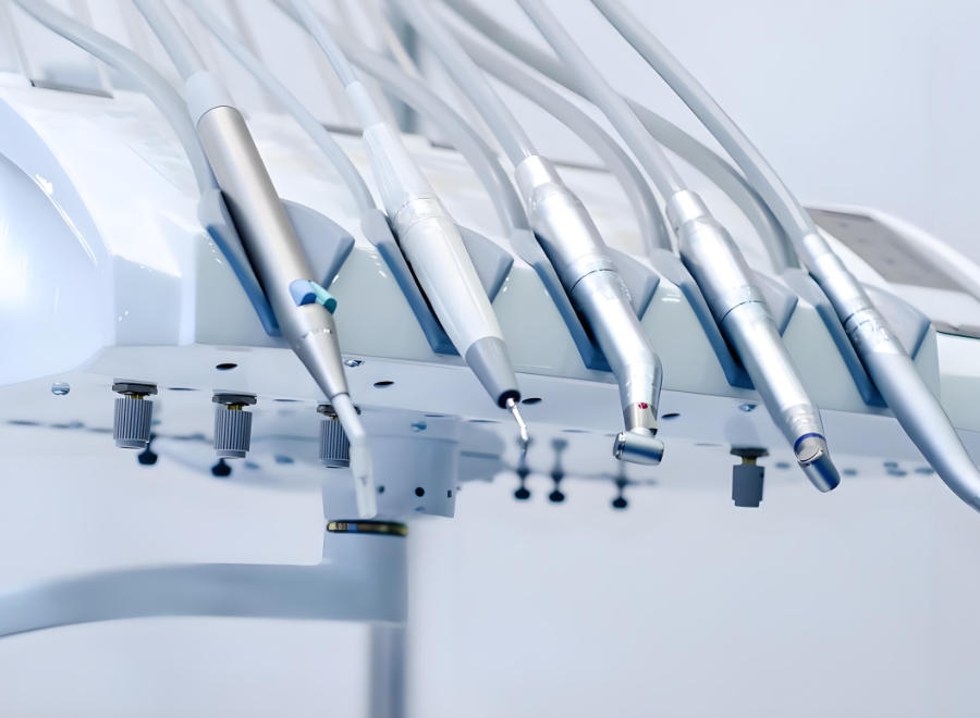 600w激光焊接机:4路输出,小功率也能高效率 600w激光焊接机:4路输出,小功率也能高效率