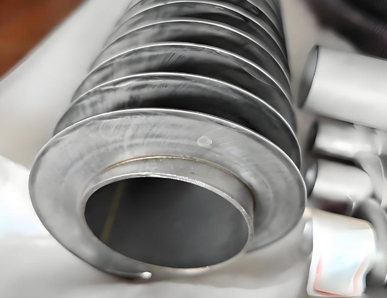 螺旋翅片管激光焊接机：为什么这类换热元件必须用激光焊接？